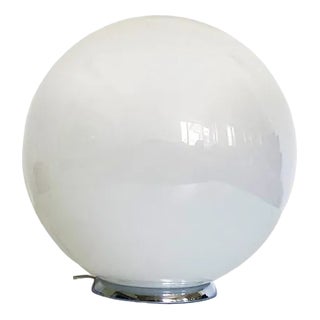 Scenographic Murano Vanished-White Murano Glass Table Lamp by Simoeng For Sale