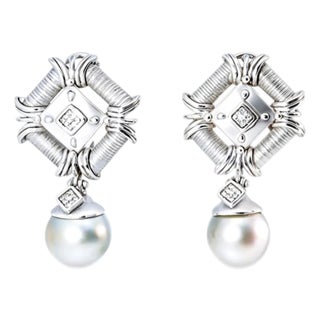 Late 20th Century 18K White Gold Diamond and Tahitian Pearl Crown Drop Earrings, Pair For Sale