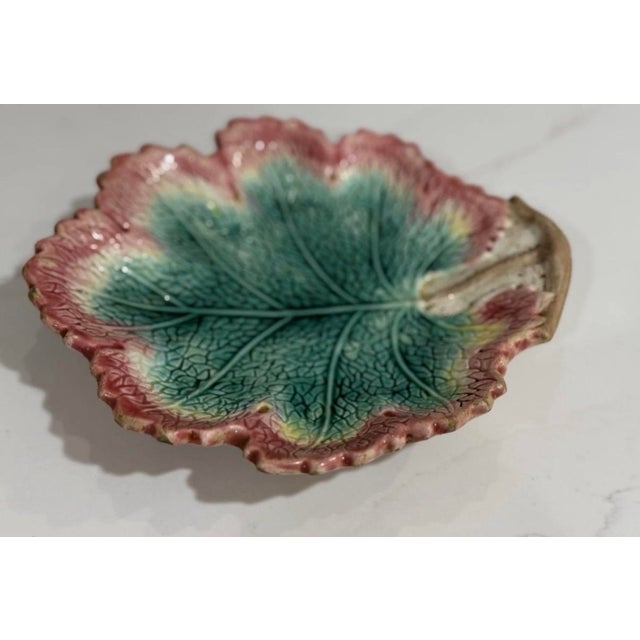 Antique 19th C. Victorian Majolica Leaf Dishes - Set of 3 For Sale In Rochester - Image 6 of 12