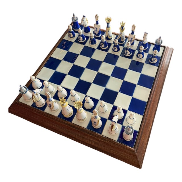 Vintage Viana Portuguese Porcelain Chess Set, 1970, Set of 33 For Sale