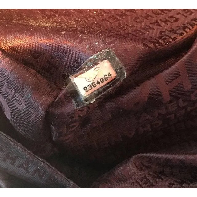 Animal Skin Chanel Burgundy Caviar Leather Square Quilted Handbag Tote For Sale - Image 7 of 9