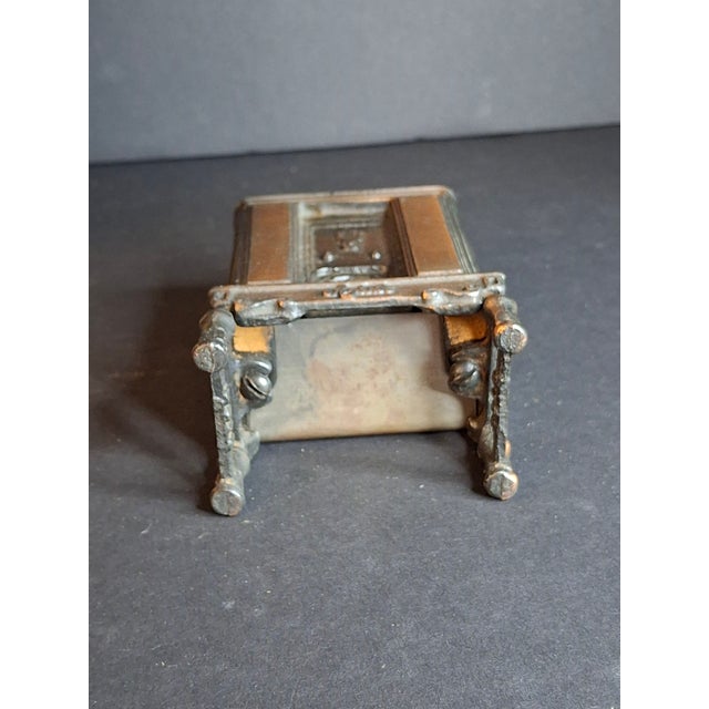 Antique Arcade Cast Iron Majestic Radio Still Bank 1930 Grigsby-Grunow W/ Box For Sale In Boston - Image 6 of 18