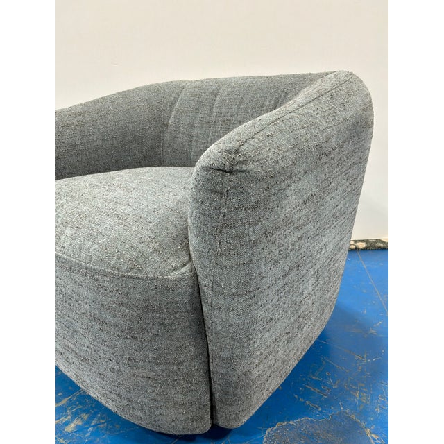 Modern Swivel Chair Gray Nubby Fabric. For Sale - Image 4 of 8