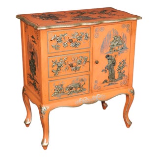 Unique Design Petitie Chinoiserie Style Italian Painted Commode For Sale