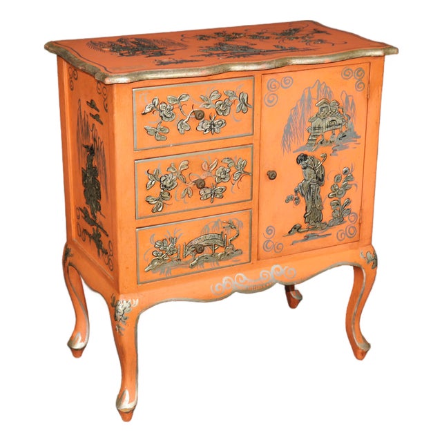 Unique Design Petitie Chinoiserie Style Italian Painted Commode For Sale