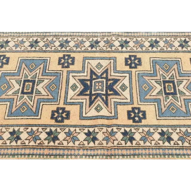 Mid 20th Century Decorative Vintage Turkish Wool Rug For Sale - Image 4 of 7