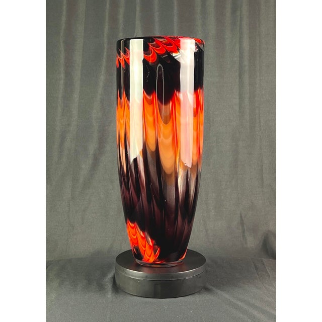 Glass Mid 20th Century Murano Fratelli Toso Cased Art Glass Pulled Feather (Fenicio) Flame Vase - 13.75" For Sale - Image 7 of 12