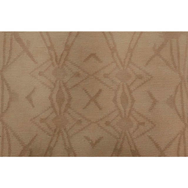 Drifting Dune Abstract Modern Beige With Taupe Rug "Sandrift" For Sale In New York - Image 6 of 7