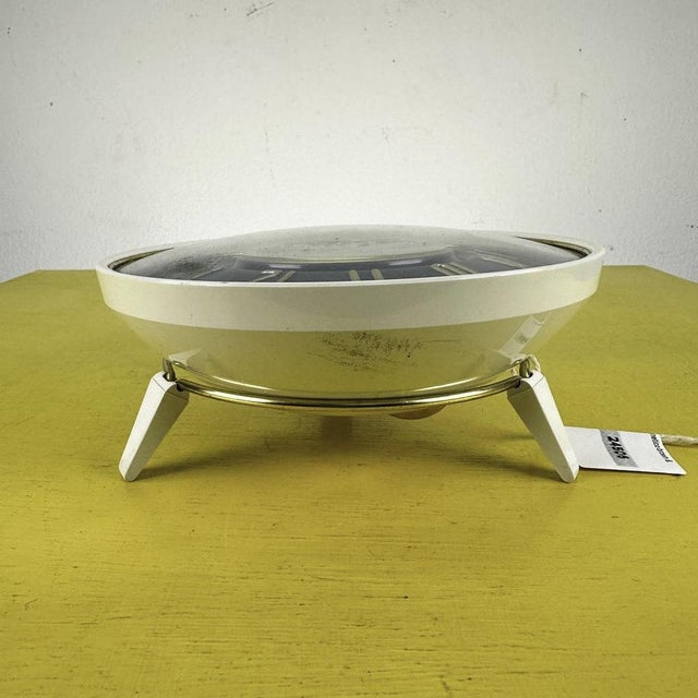 brown & bigelow magnetic vintage watch Height: 6.5 Diameter: 17 This piece is attributed to the mentioned designer/maker....