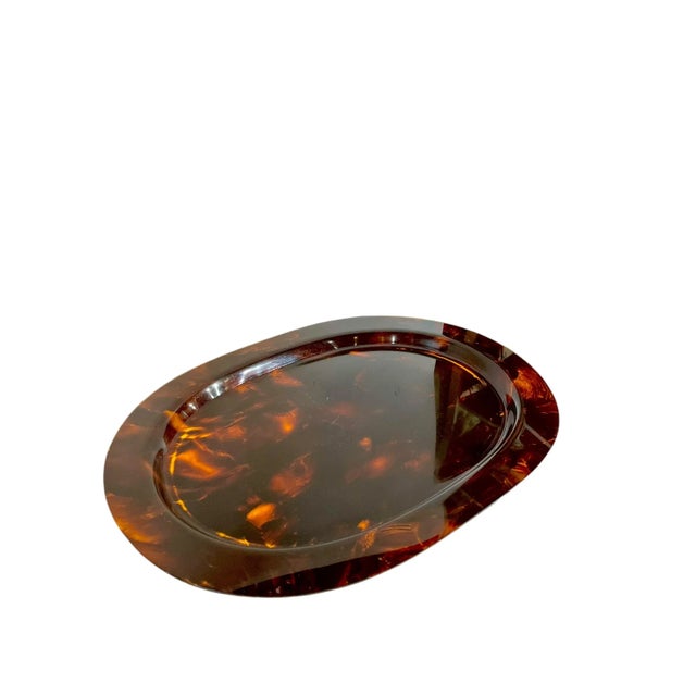 Vintage French tortoise lucite large size tray. Perfect size for a cocktail tray. The last photo is lit from behind so the...