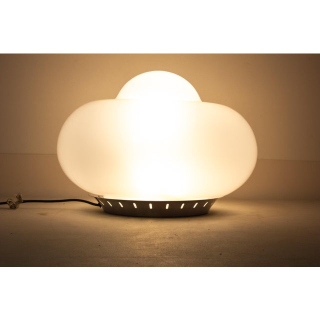 Opaline Murano Glass Mushroom Table Lamp, Italy, 1970s For Sale - Image 6 of 8
