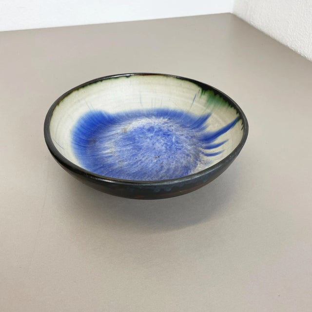 Bowl Shell Element by Gerhard Liebenthron for Ceramic Studio Pottery, Germany, 1962 For Sale - Image 4 of 17