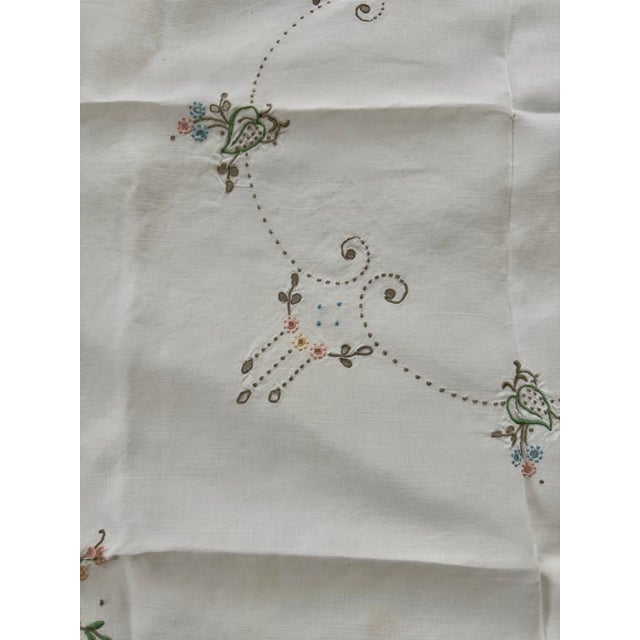 1970s Exquisite 40 X 40" Hand embroidered with scalloped edge tablecloth from Madeira Portugal For Sale - Image 4 of 4