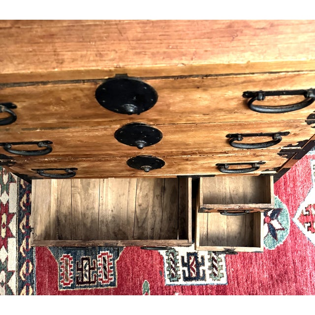 Chestnut Japanese Antique Chest of Drawers (Tansu) For Sale - Image 8 of 14