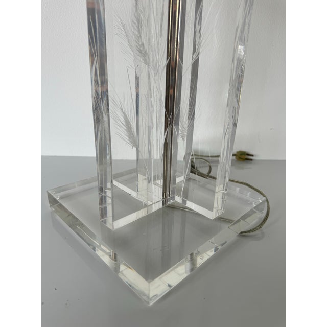 Transparent Vintage Etched Sheaf of Wheat Motif Lucite Table Lamp For Sale - Image 8 of 12