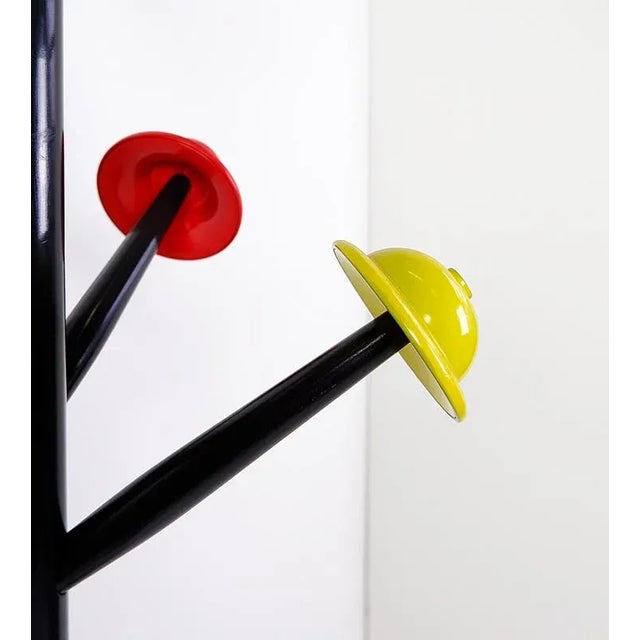 Metal Postmodern Coat Stand Tree of Hats by Ugo Nespolo for Origlia, 1978 For Sale - Image 7 of 12