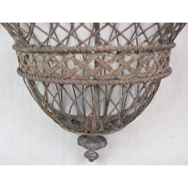French 19th Century Wire Wall Basket For Sale - Image 4 of 10