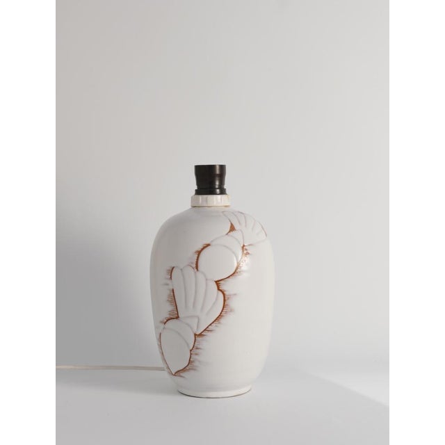 Art Deco White Table Lamp with Seashell Motif by Anna Lisa Thomson for Uppsala Ekeby, 1940s For Sale - Image 10 of 18