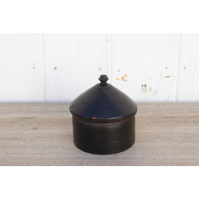 Indian Jalor Ebonized Black Tika Box For Sale - Image 3 of 7