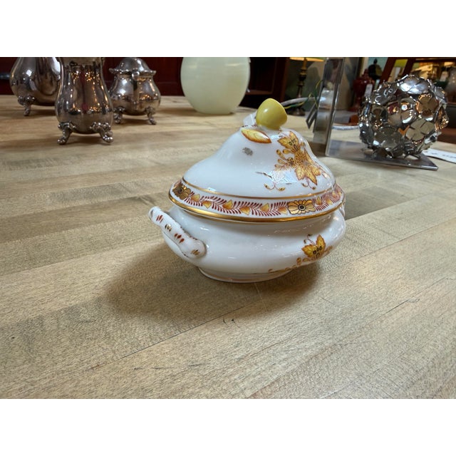 Chinese Mid 20th Century Herend Porcelain Chinese Bouquet Covered Dish With Lemon Finial For Sale - Image 3 of 12