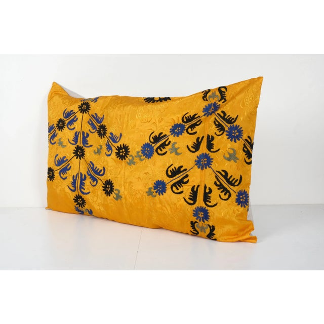 Mid-Century Modern Tashkent Suzani Bedding Pillow Case Made From a 19th Century Suzani For Sale - Image 3 of 5