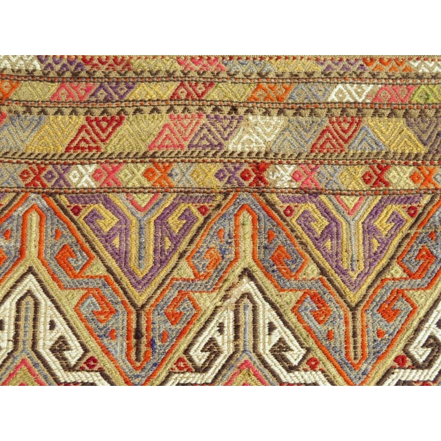 Textile 1960s Vintage Tribal Kilim Rug - 61"x102" For Sale - Image 7 of 11