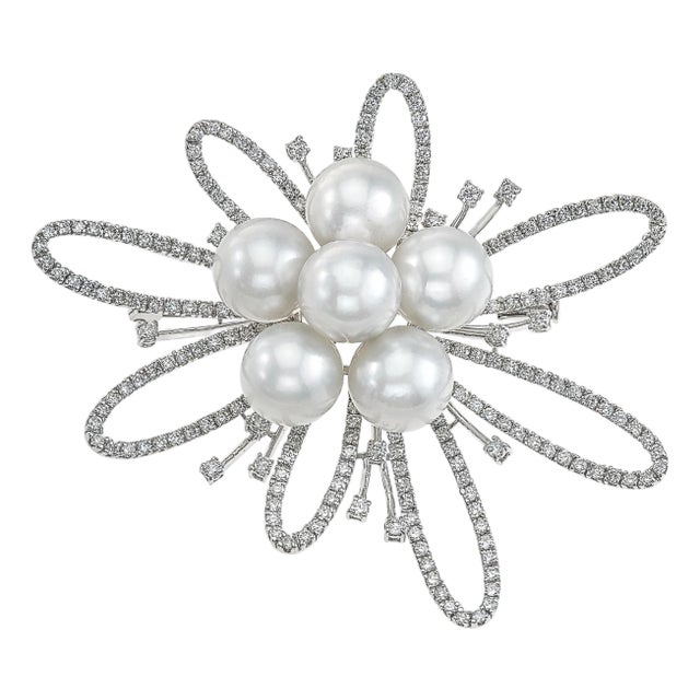 4.25 CT Antique Pearl and Diamond Brooch For Sale