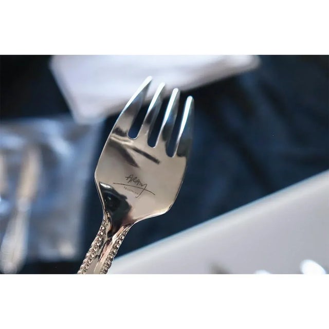 Michael Aram Stainless Silver 8-Piece Flatware Set For Sale - Image 10 of 12