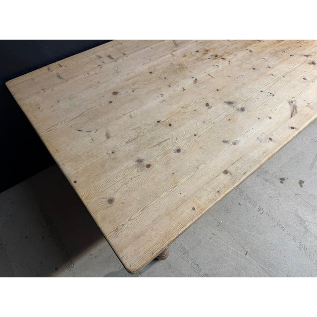 1940s Large Vintage Farmhouse Dining Table in Pine, 1940 For Sale - Image 5 of 15