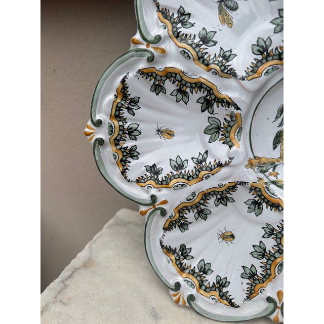 French Faience Oyster Birds Plate Saint Clement, Circa 1890 For Sale - Image 4 of 7