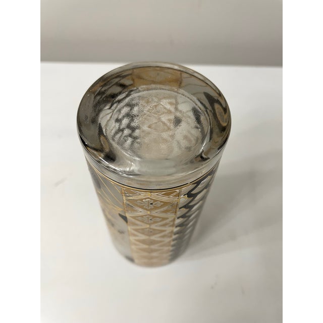 Vintage Culver Mid-Century Highball Glasses With 22k Gold Asian-Inspired Motifs – Set of 4 For Sale - Image 10 of 11