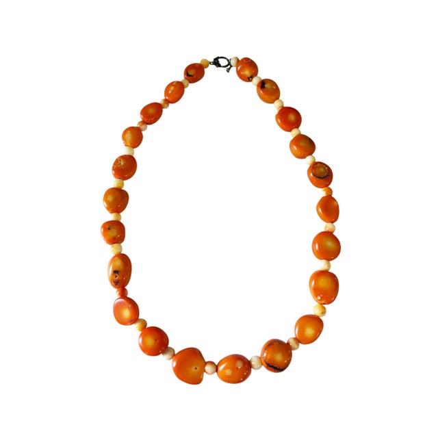 1980s Vintage Chunky Natural Salmon Coral Necklace 9.5" H For Sale - Image 5 of 12