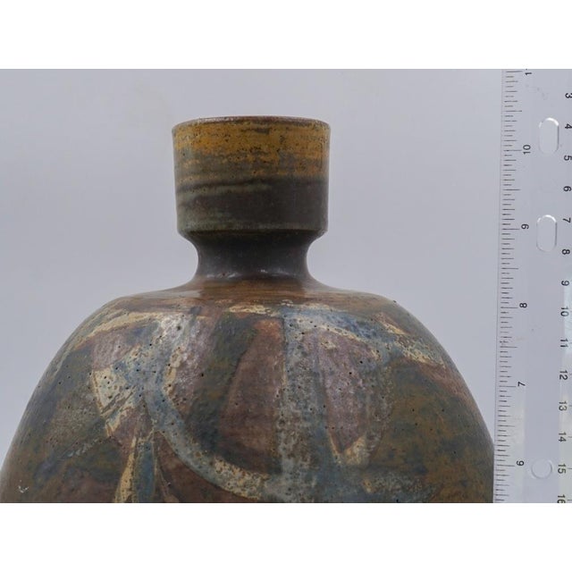 Brown Mid 20th Century Joel Edwards Covered Pottery Bowl Tangine For Sale - Image 8 of 9