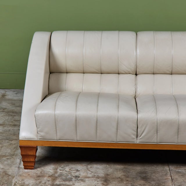 Leon Krier Aries Leather Sofa for Giogetti For Sale - Image 10 of 18