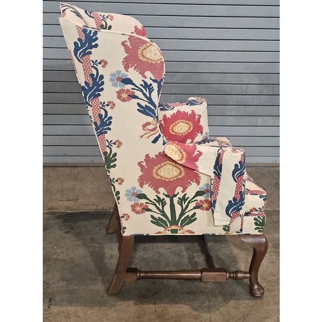 Mid 20th Century Kittinger Colonial Williamsburg Mahogany Wing Chair Cw 44 Schumacher Fabric For Sale In Cleveland - Image 6 of 10
