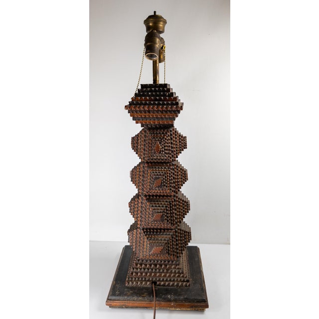 Early 20th Century American Folk Art Tramp Art Polychrome Table Lamp For Sale - Image 4 of 13