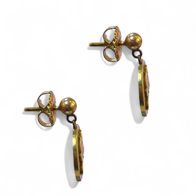 Art Deco Vintage Cameo "M M" Enamel 14k Yellow Gold Earrings - 2 Pieces For Sale - Image 3 of 5