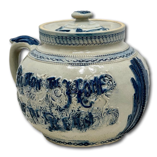 Antique American Stoneware Boston Home the of the Bean & Spirit of 76 Bunker Hill Baked Bean Pot in Pristine Condition For Sale - Image 4 of 18