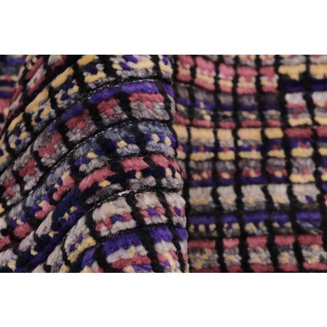 1990s Boho Chic Black/Gold High Low Wool Rug - 5'10'' X 9'1'' For Sale - Image 5 of 9