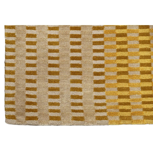 6'x9' Hand-Knotted Modern Tibetan Wool & Silk Cut-and-Loop Geometric Rug in Gold & Orange For Sale - Image 10 of 10