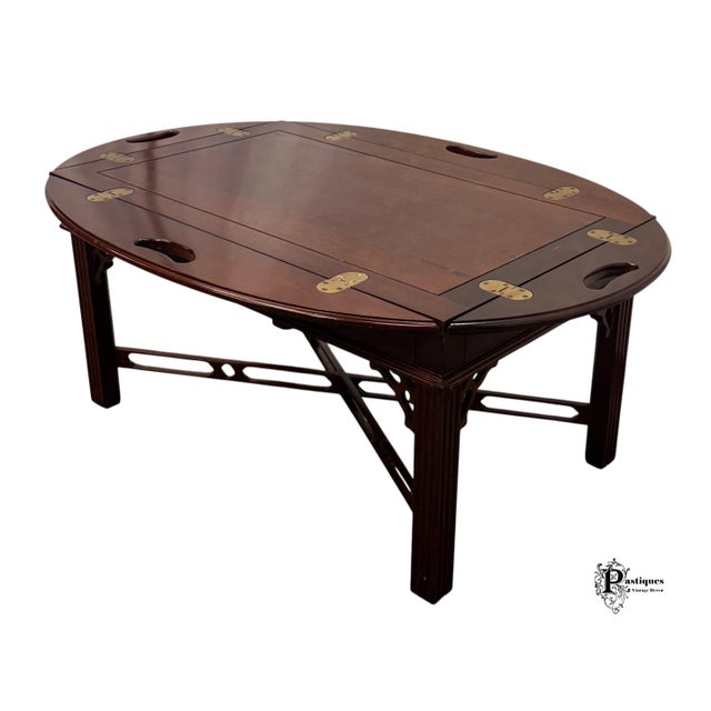 American Vintage Chippendale Style Mahogany Butler Coffee / Tray Table For Sale - Image 3 of 10