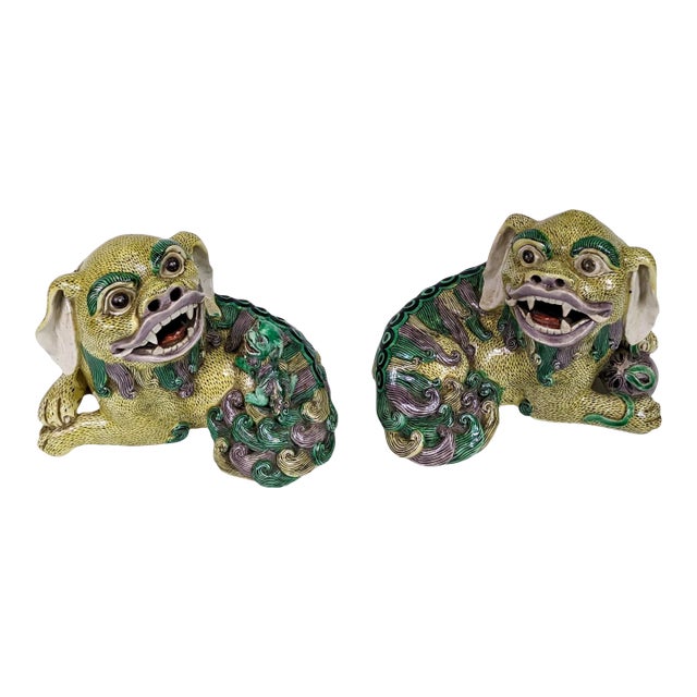 Pair of Late 19th Century Porcelain Chinese Foo Dog Figurines For Sale