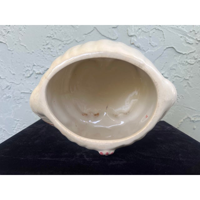 Ceramic 1940s Shawnee Usa “Miss Prissy” Pig Pottery Cookie Jar For Sale - Image 7 of 10