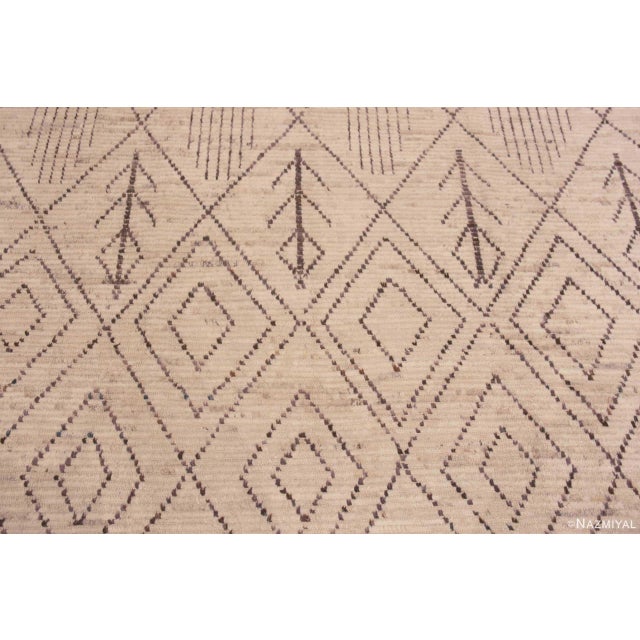 Nazmiyal Collection Modern Ivory Cream Tribal Geometric Moroccan Beni Ourain Design Rug For Sale In New York - Image 6 of 9