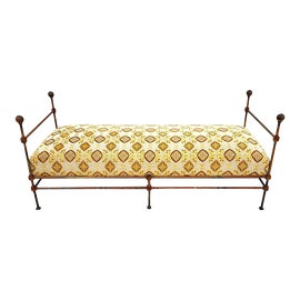 Example of Chaises and Daybeds Sale