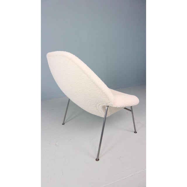 Wood F555 Bouclé Lounge Chair by Pierre Paulin for Artifort, 1960s For Sale - Image 7 of 18