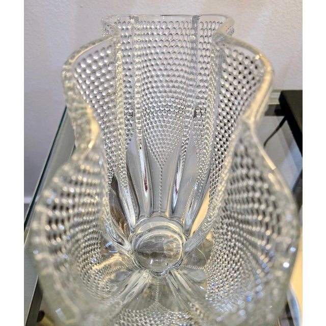 Mid 20th Century Clear Glass Hobnail Fan Vase by l.e. Smith For Sale - Image 5 of 8