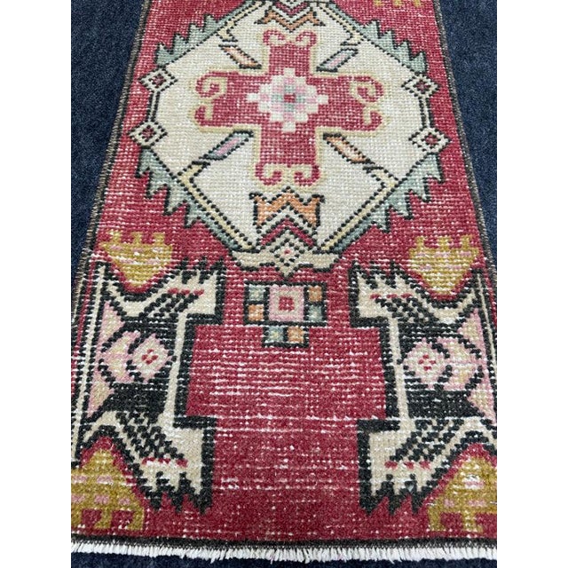 Contemporary Turkish Yastik Rug 1'4" x 3' For Sale - Image 3 of 5