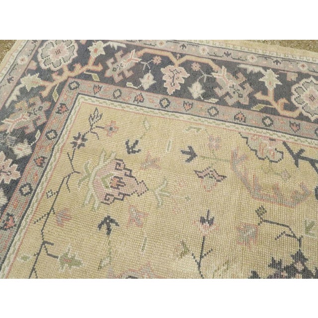 Galerie Shabab Collection Early 20th Century Turkish Oushak Room Size Carpet For Sale - Image 4 of 7