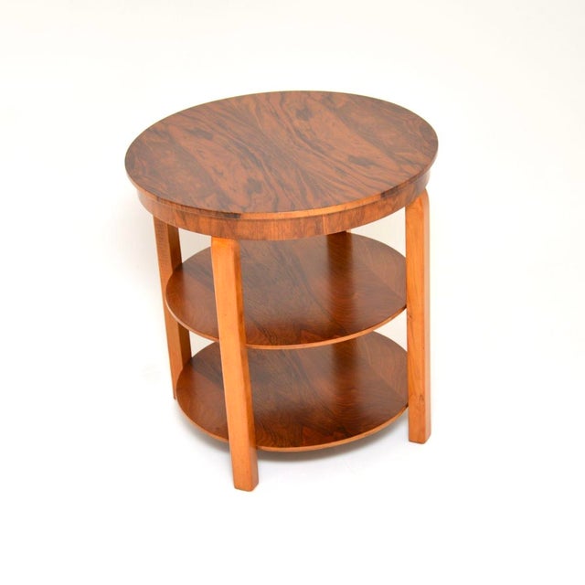 A very stylish, useful and extremely well made Art Deco walnut occasional side / coffee table. This was made in England,...